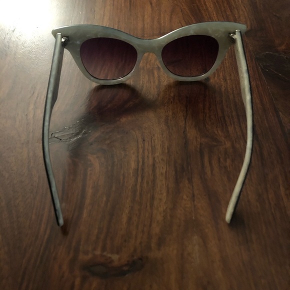 NWOT Equipment sunglasses - Picture 2 of 7